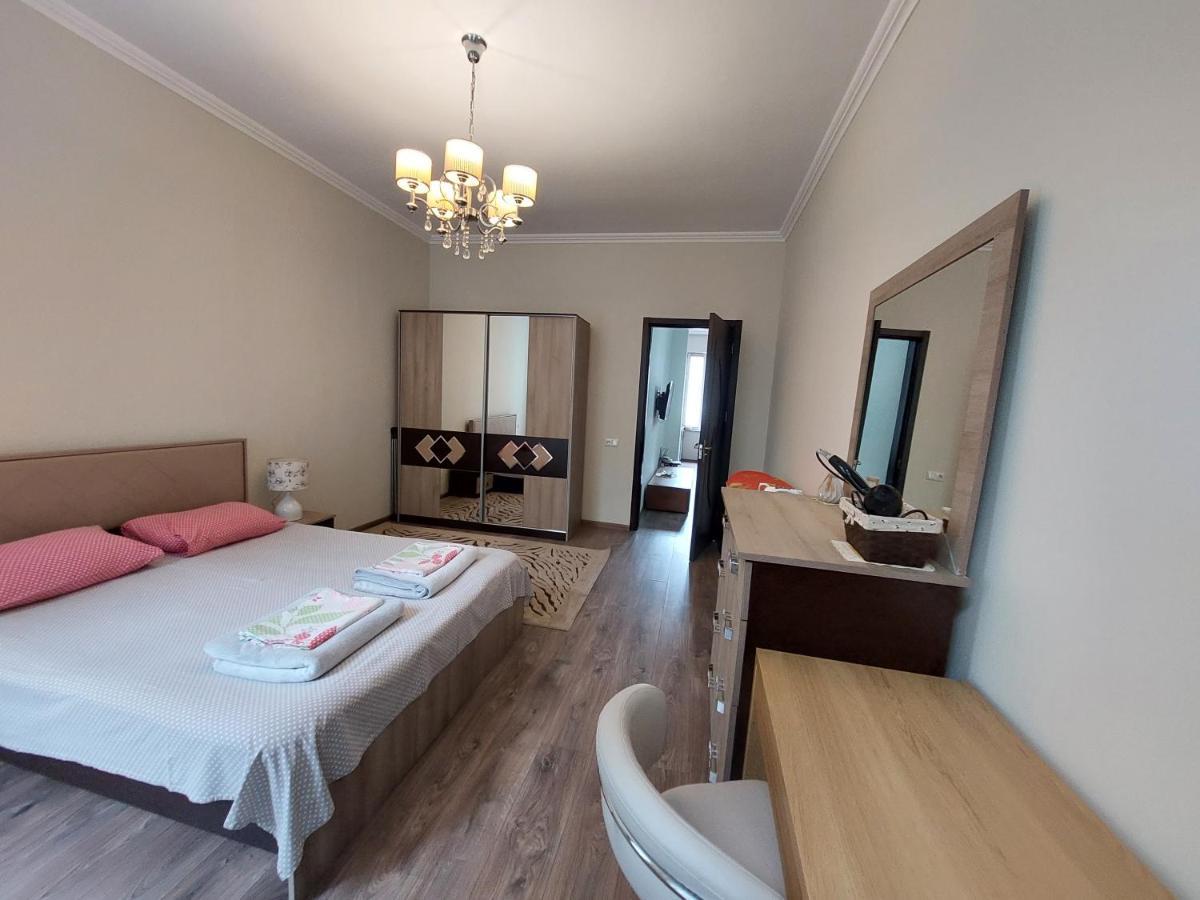 شقة Helen'S House باتومي المظهر الخارجي الصورة