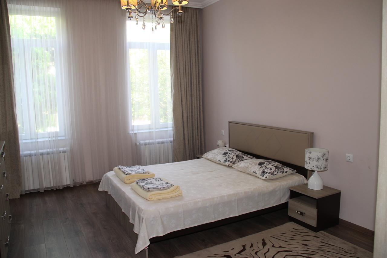 شقة Helen'S House باتومي المظهر الخارجي الصورة